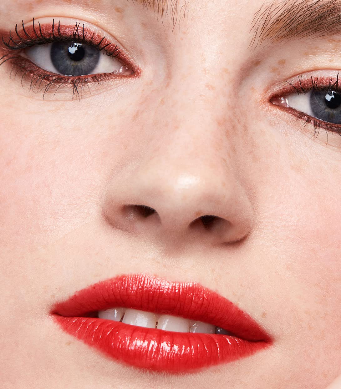 MAKE Beauty Serum Balm Intense, Hydrating Lip Gloss. Pigmented Vegan Moisturizing Lip Oil with Plumping Effect. Lip Emollient Treatment for Soft, Smooth, Shiny Lips - Shade, Shock Layer